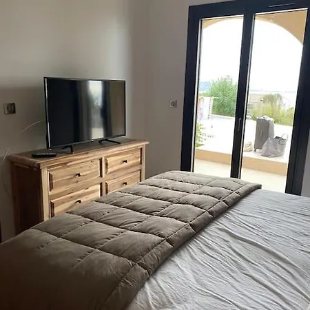 Corse Vue Et Piscine פורטיסיו