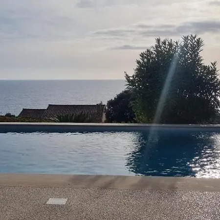 Corse Vue Et Piscine