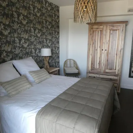 Corse Vue Et Piscine * Porticcio (Corsica)