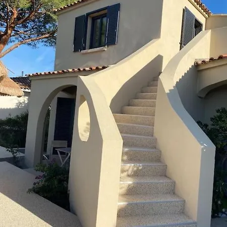 Corse Vue Et Piscine *