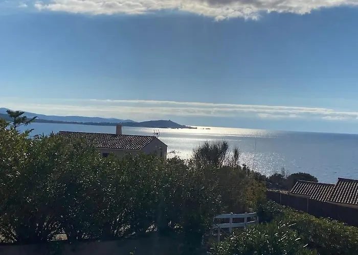 Corse Vue Et Piscine Villa Porticcio (Corsica)