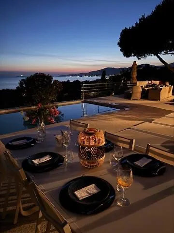 Corse Vue Et Piscine